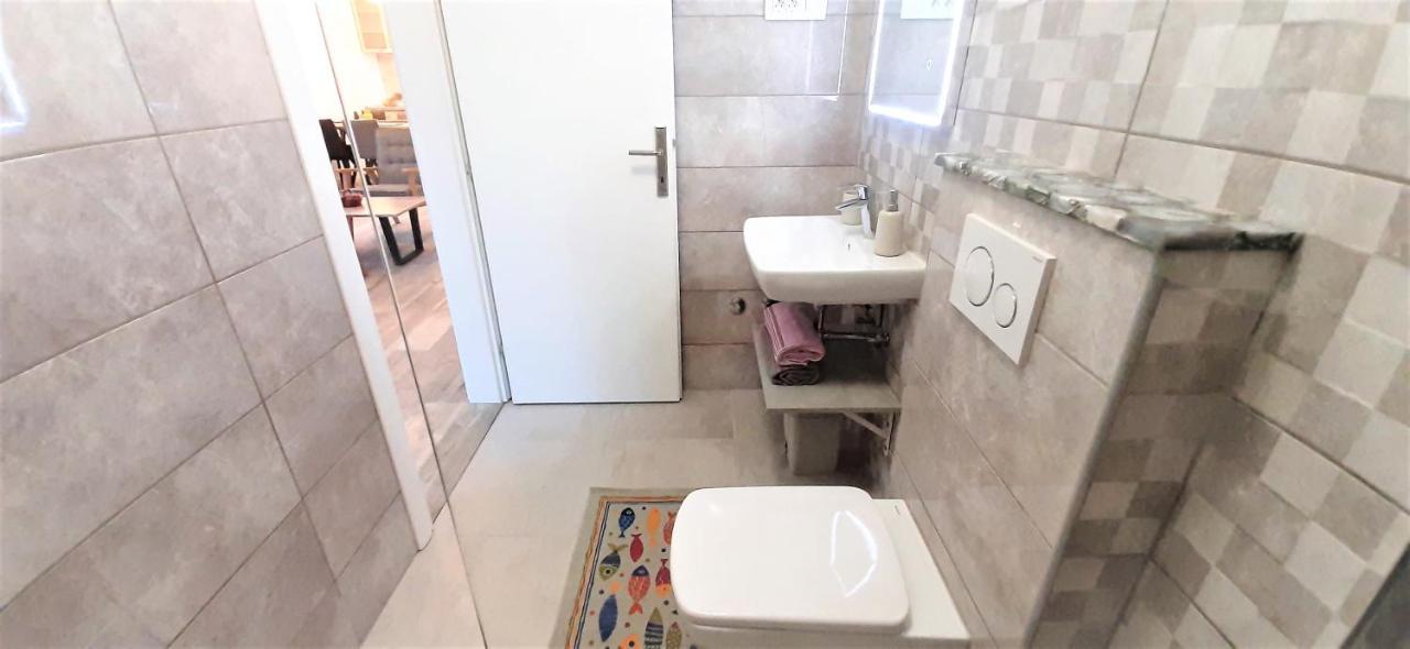 Apartments Figos Trogir Dış mekan fotoğraf